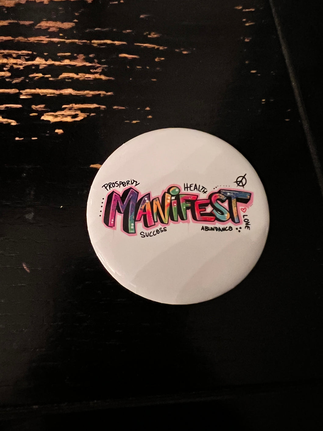 Graffiti Manifest Button